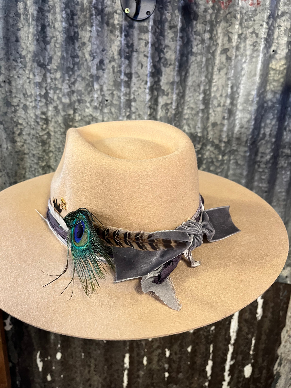 Beige Peacock Hat Kendall Co
