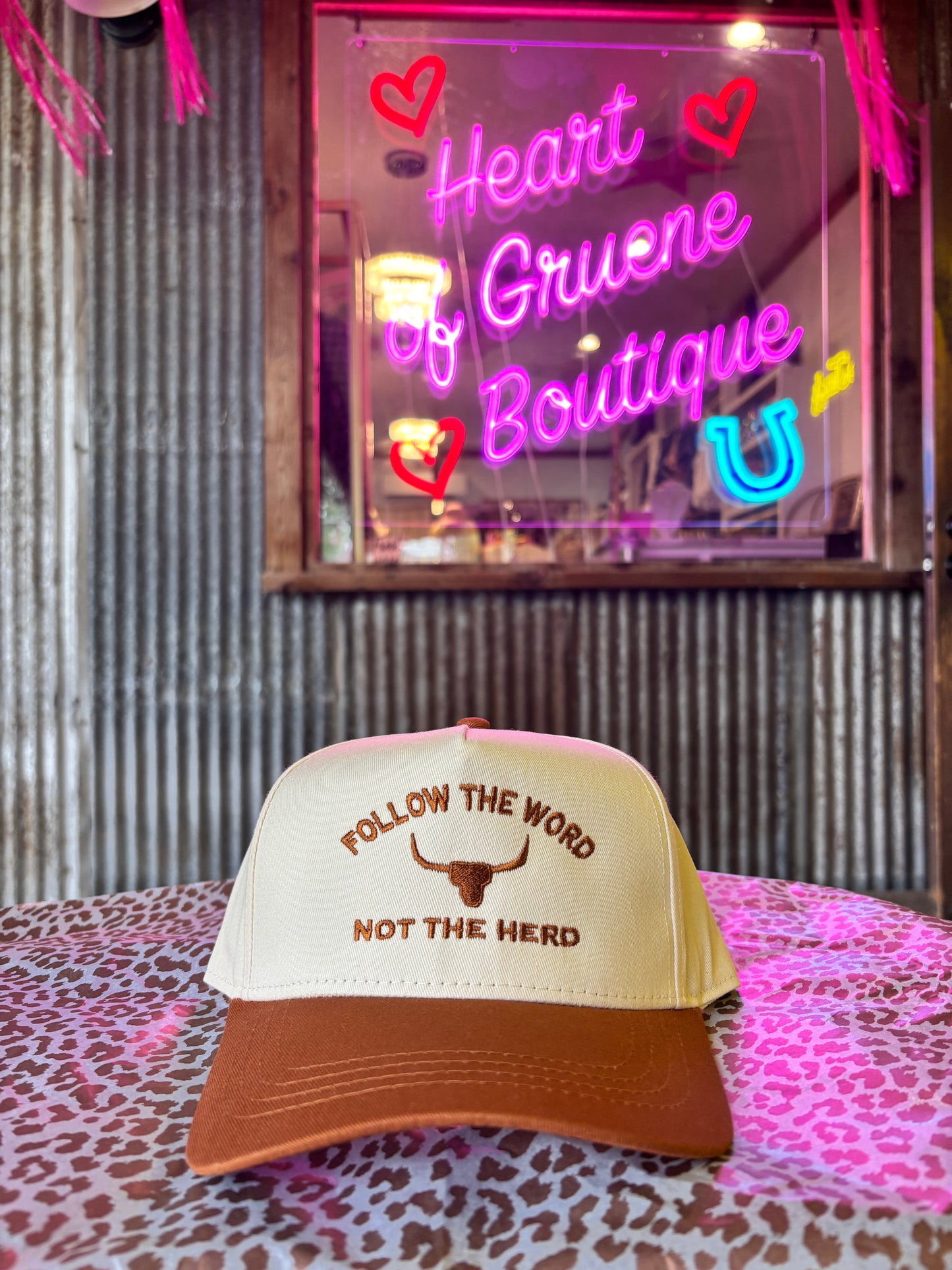 Follow the word Trucker