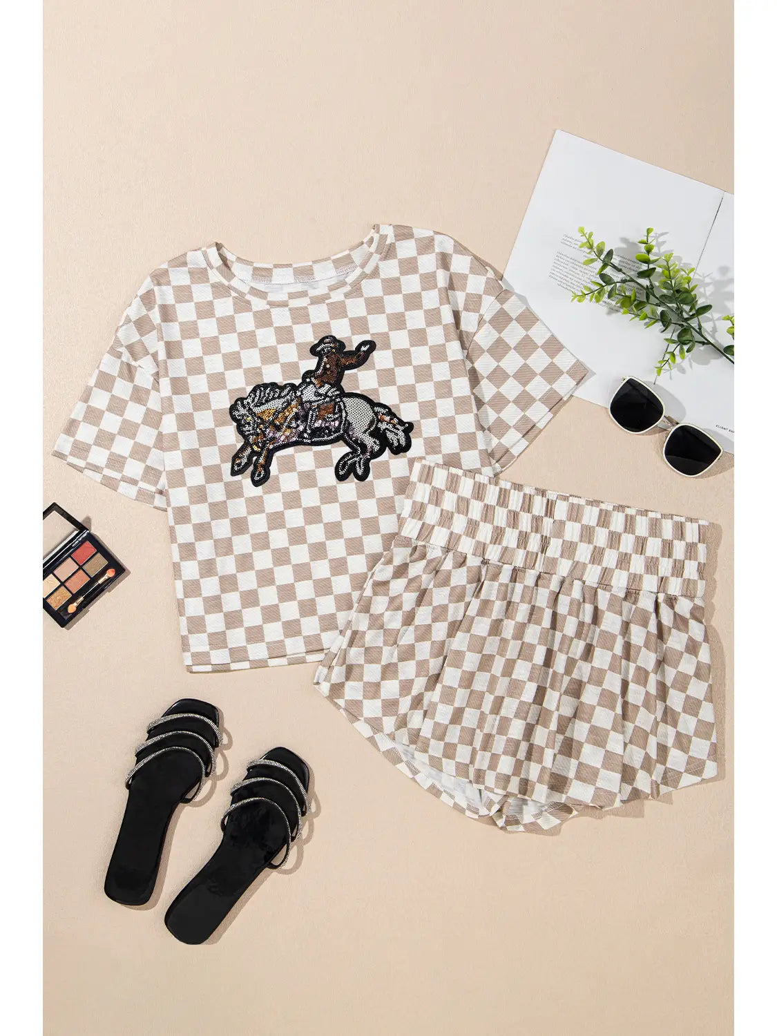 Brown and White Checkered Set